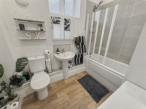 Photo 9- click for photo gallery